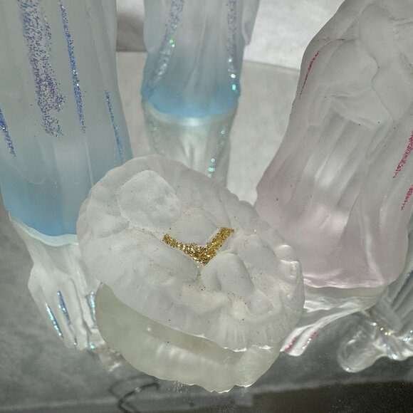 Frosted Glass Nativity Scene Ethereal Winter Landscape Display on Mirror - Picture 7 of 8